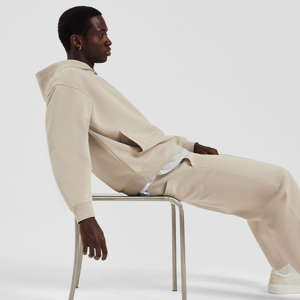 Sweatshirts & Hoodies (M)