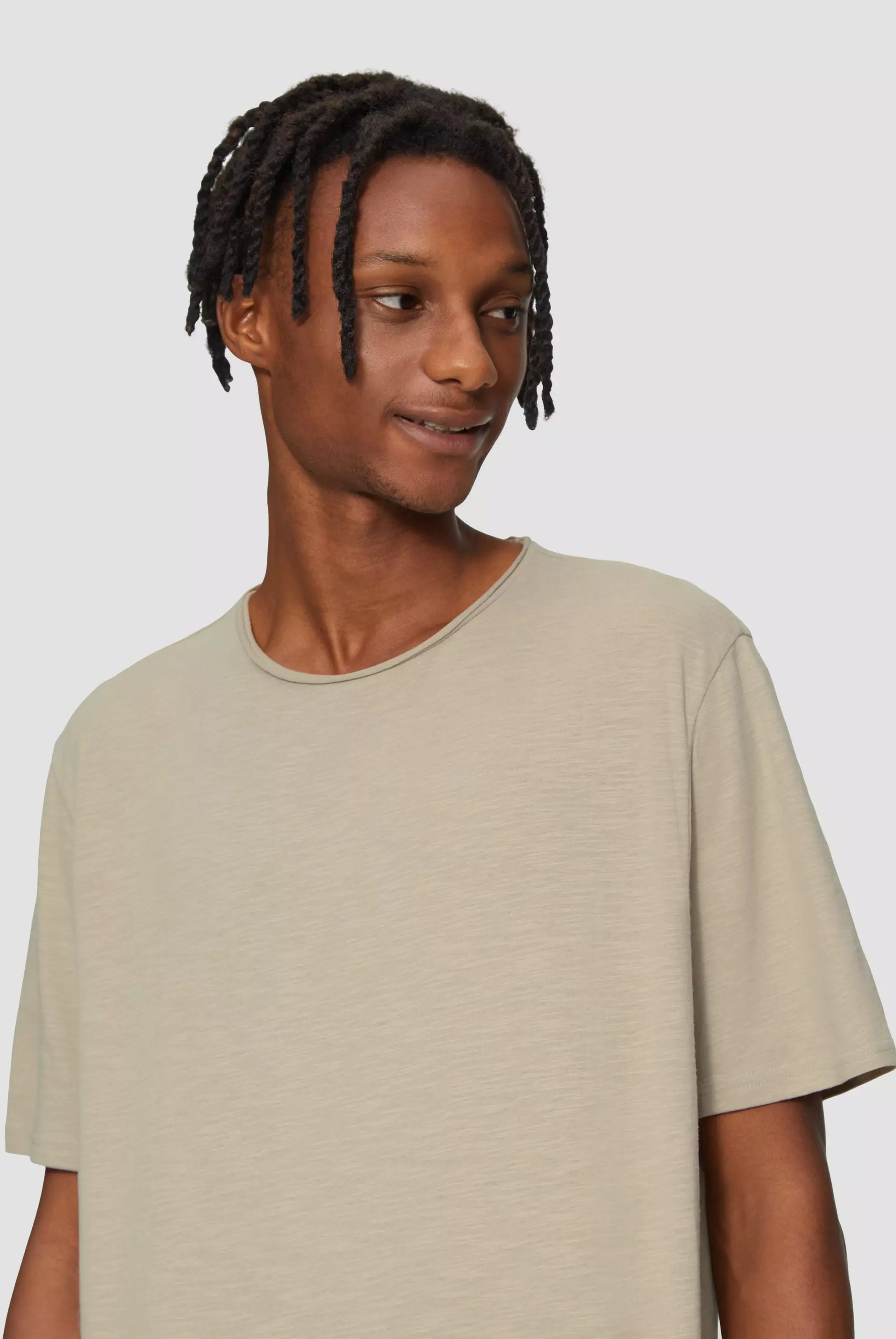 8161