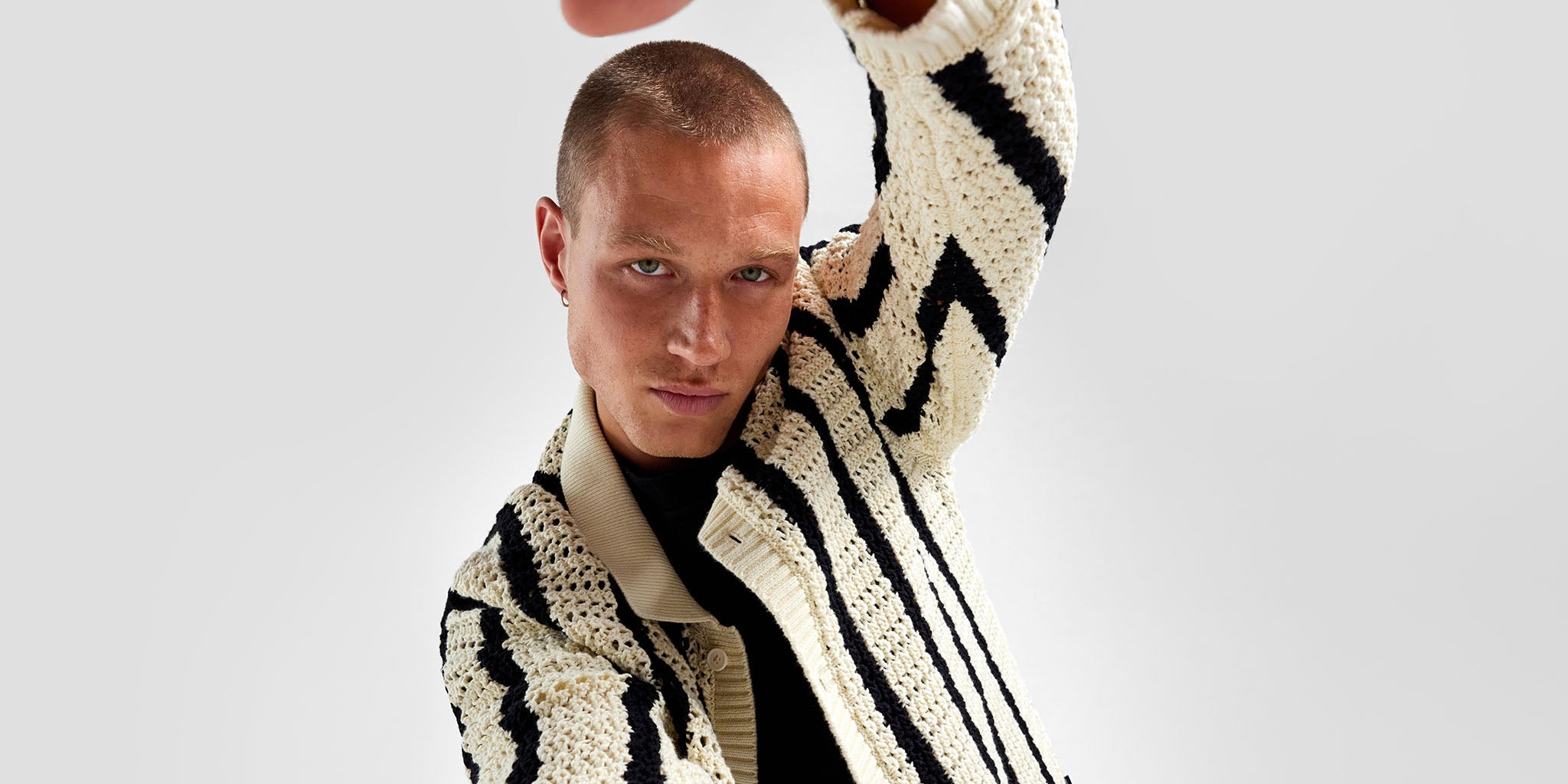 Pullovers & Cardigans (M)