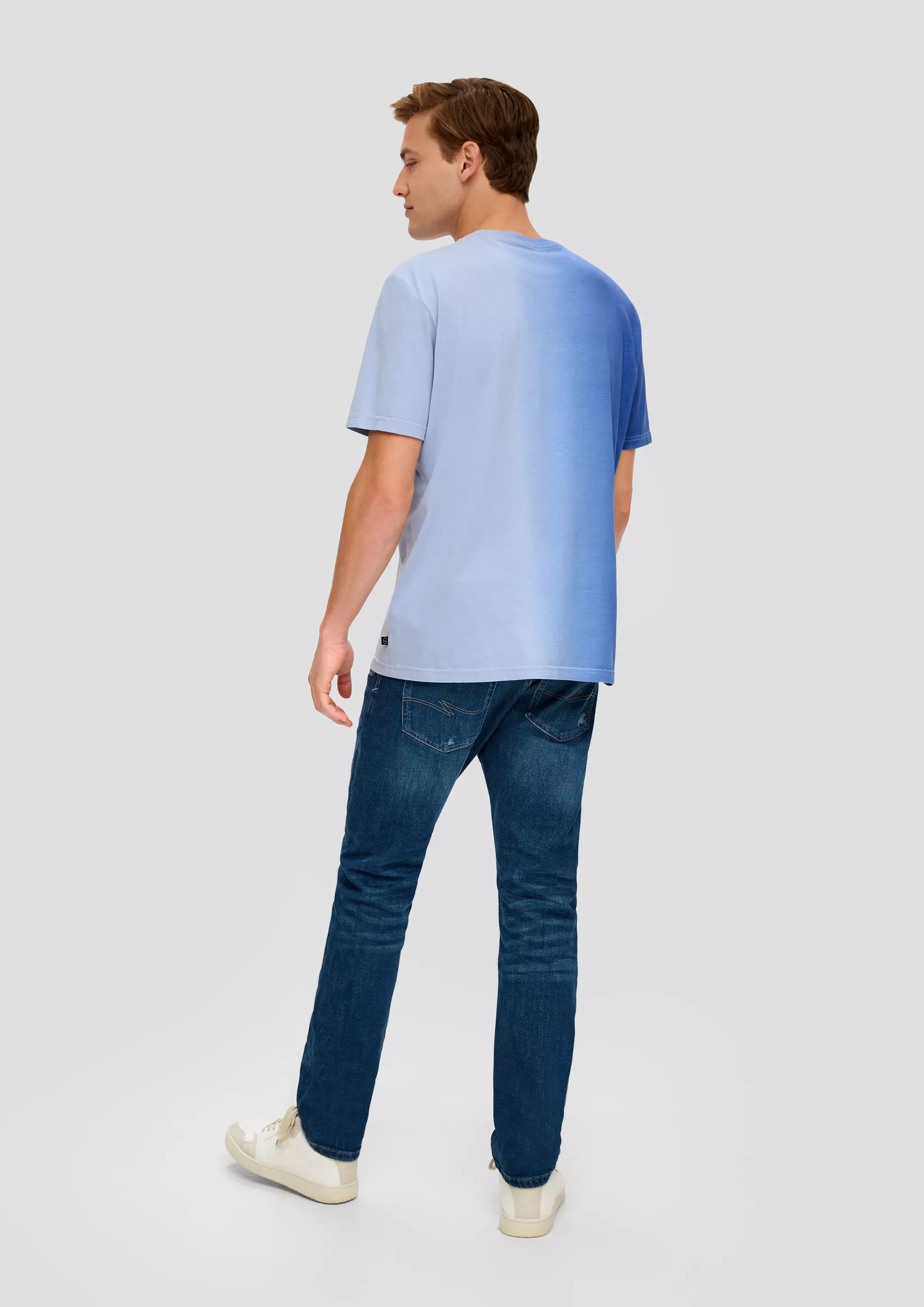 53D0