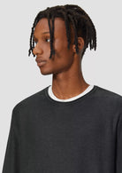 5883