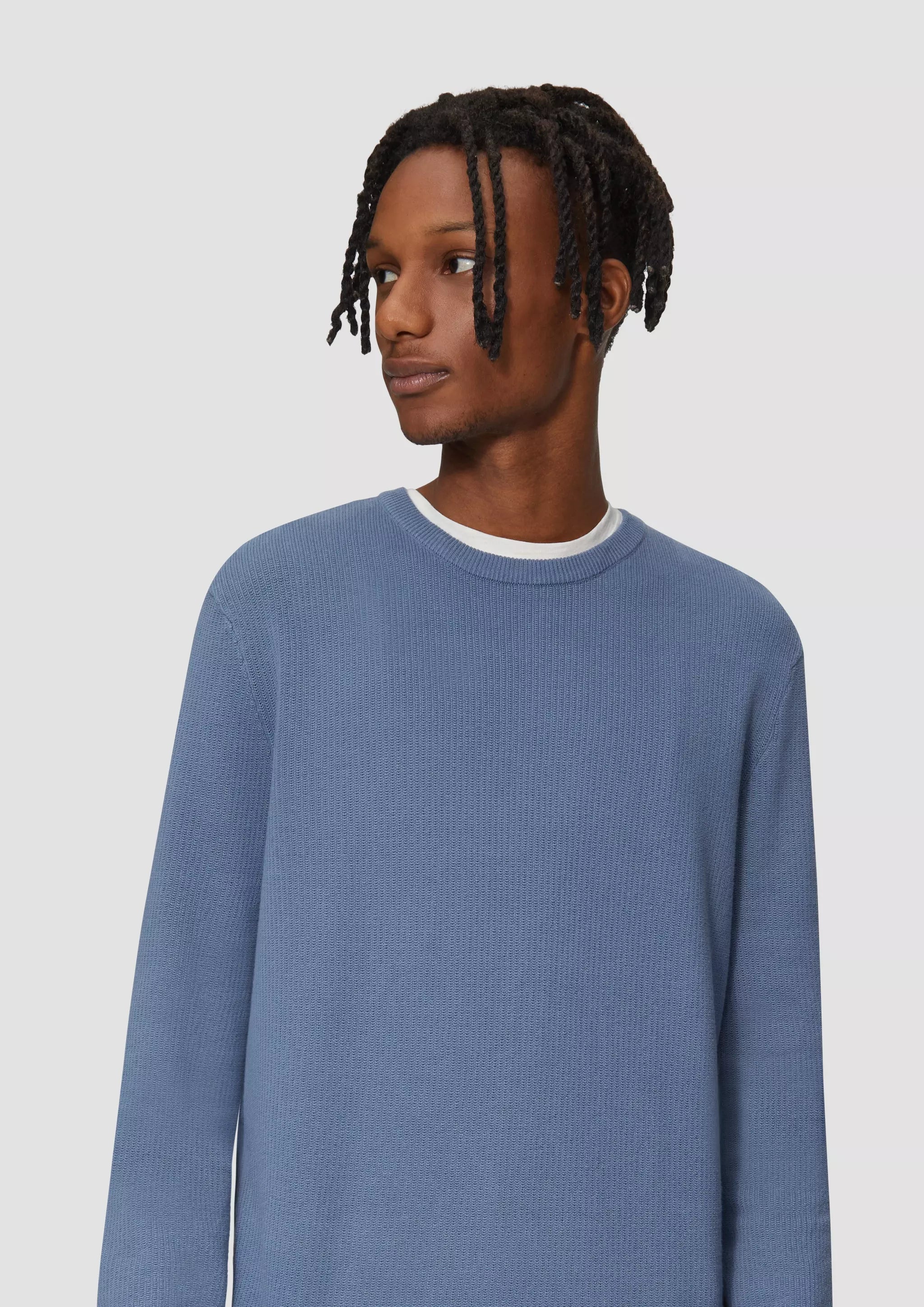 5445