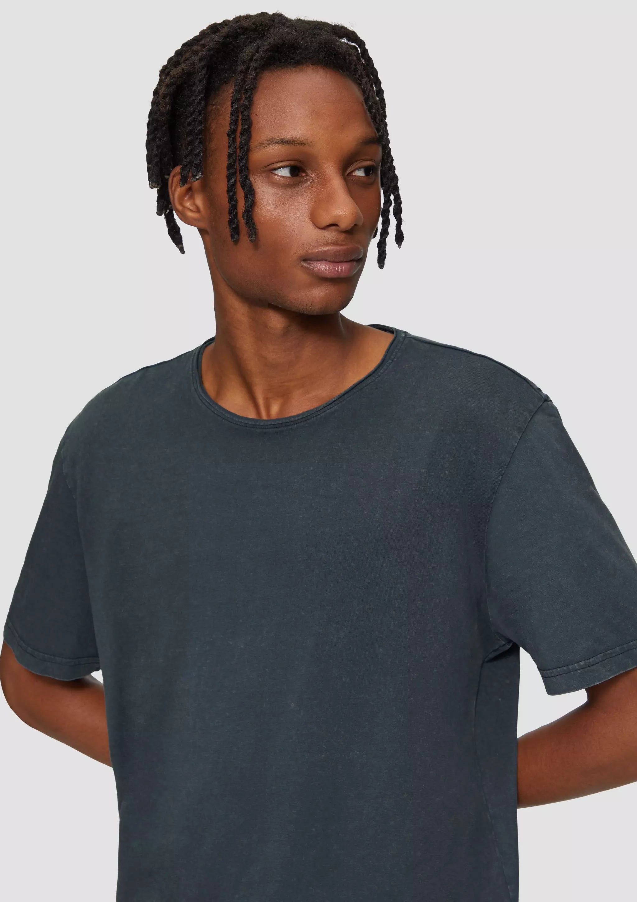 5920