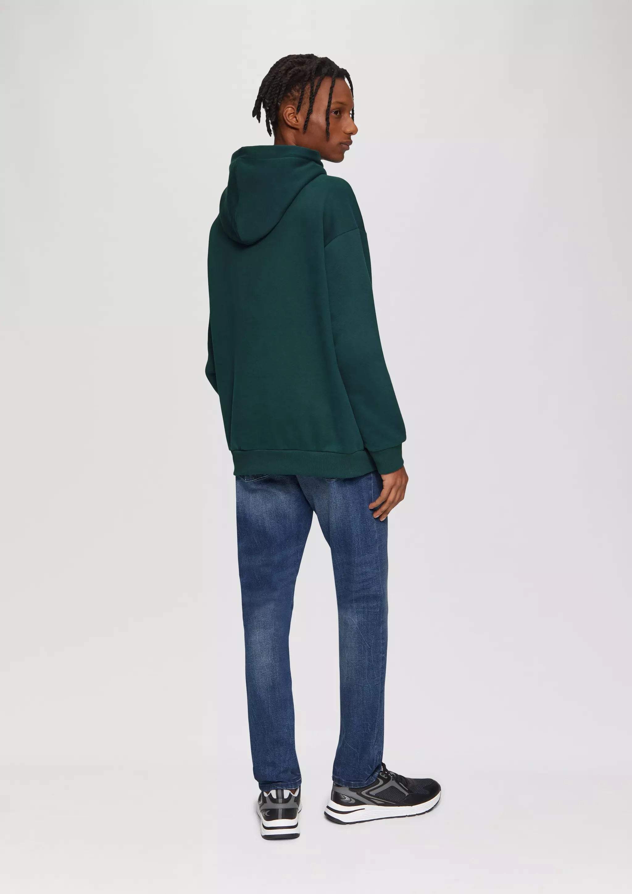76L0