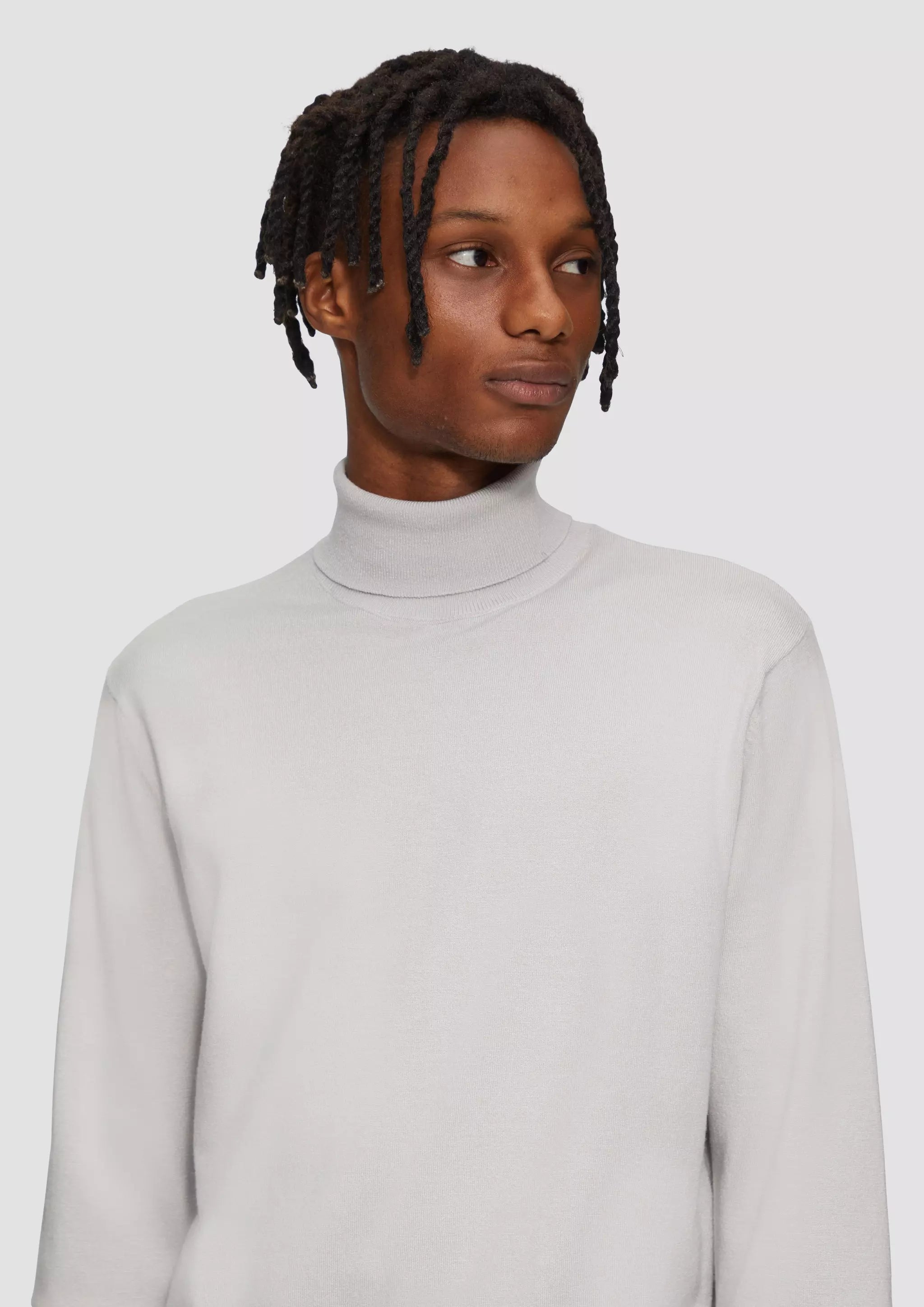 9059