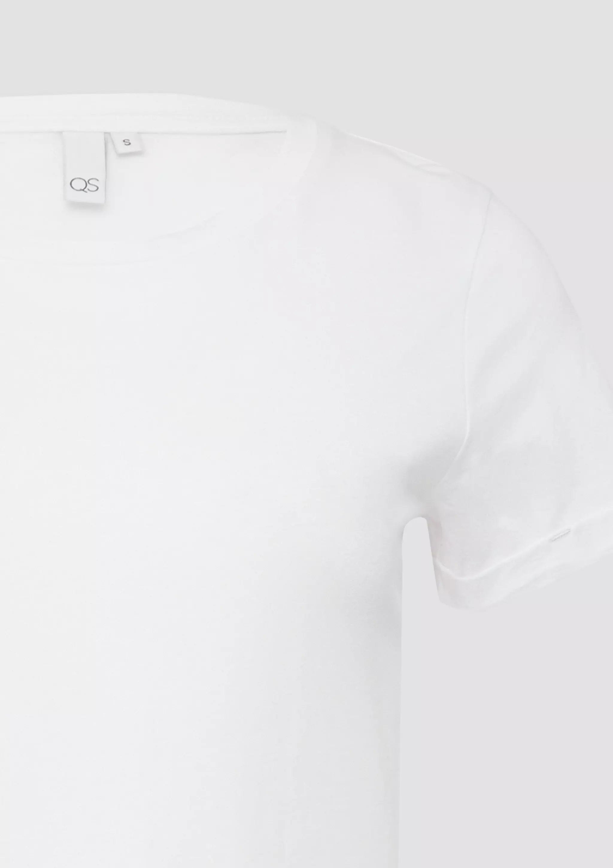 0100