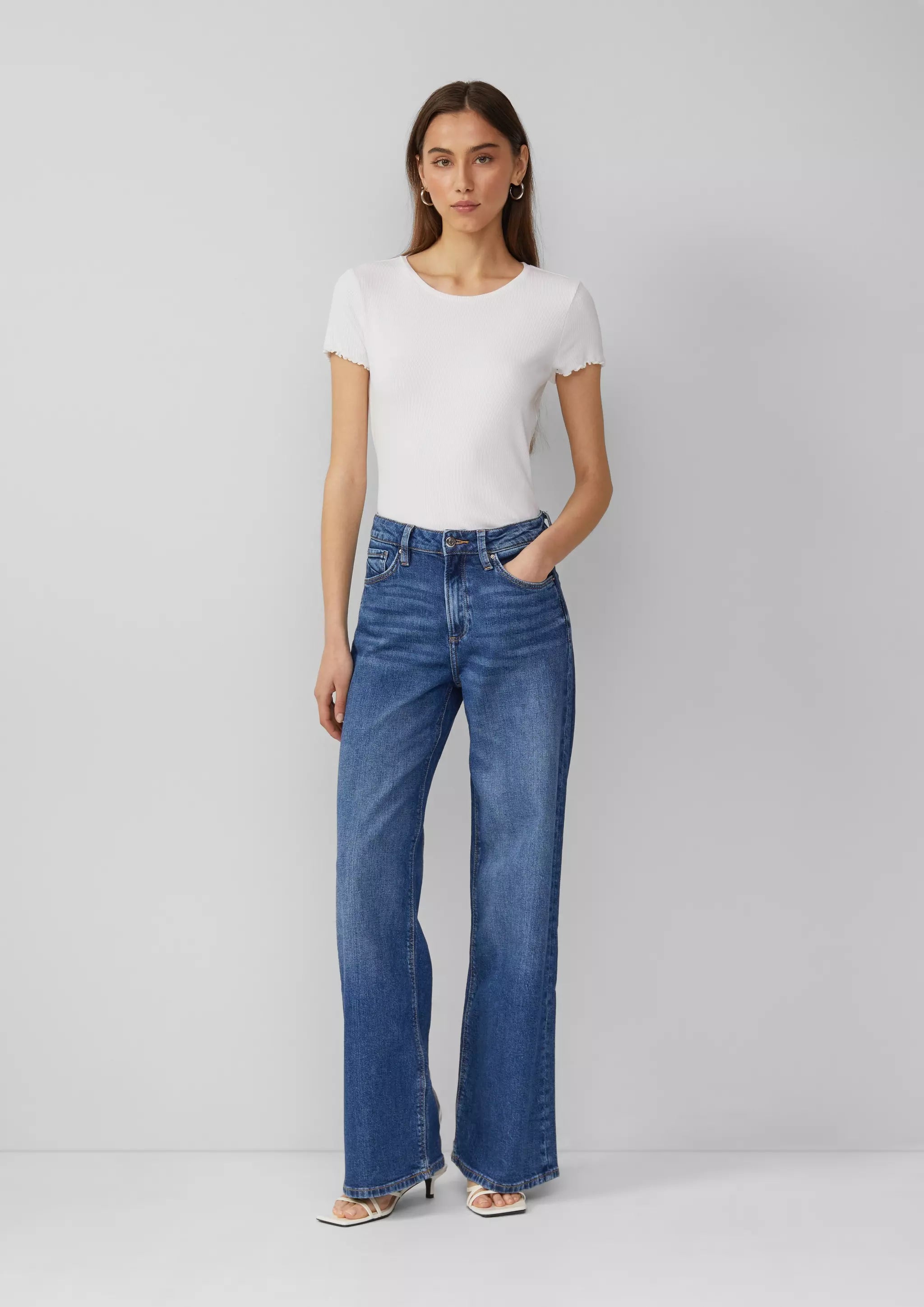 Jeans Catie Slim Fit High Rise /Wide Leg – QS - Main Image