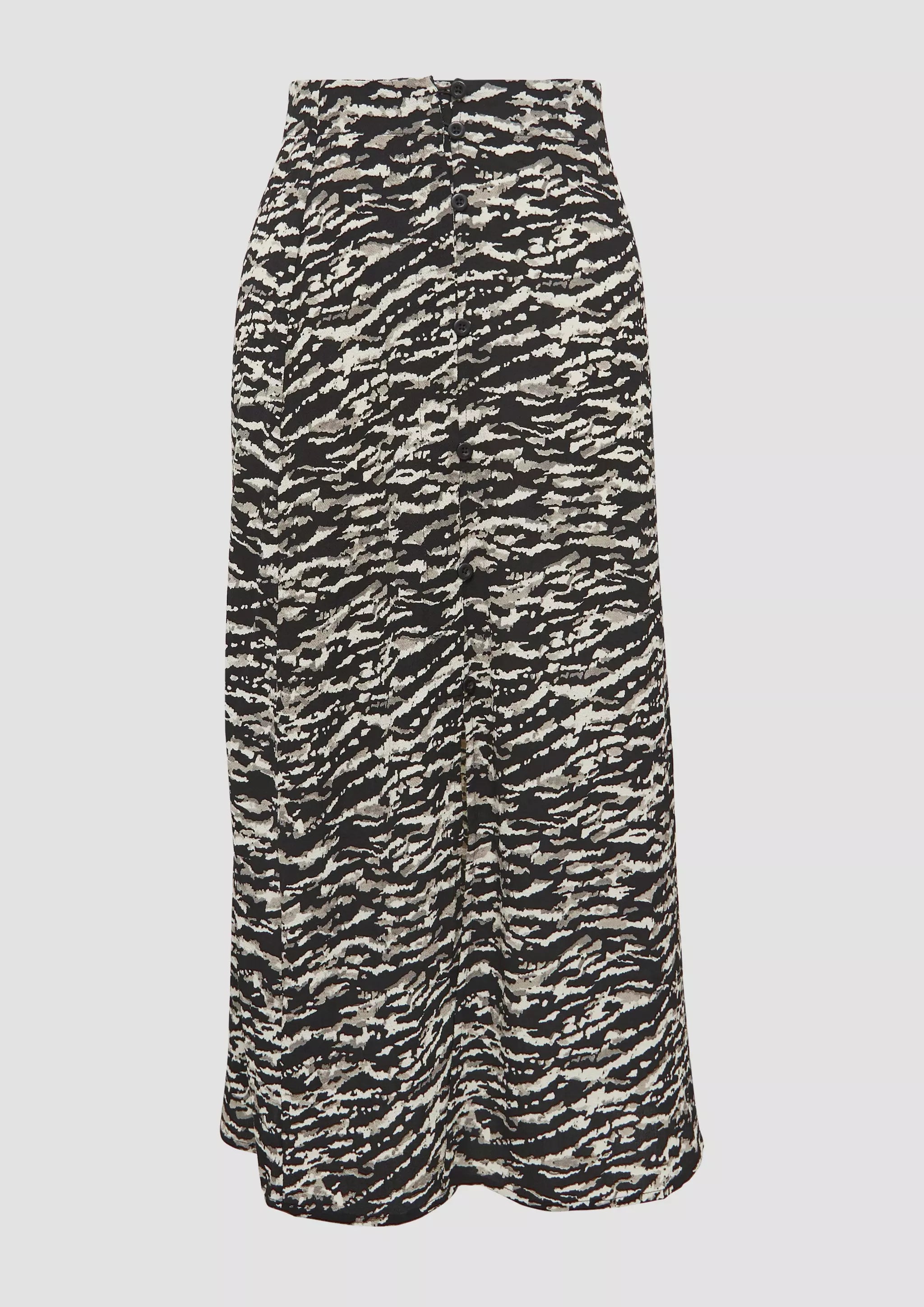 99A4