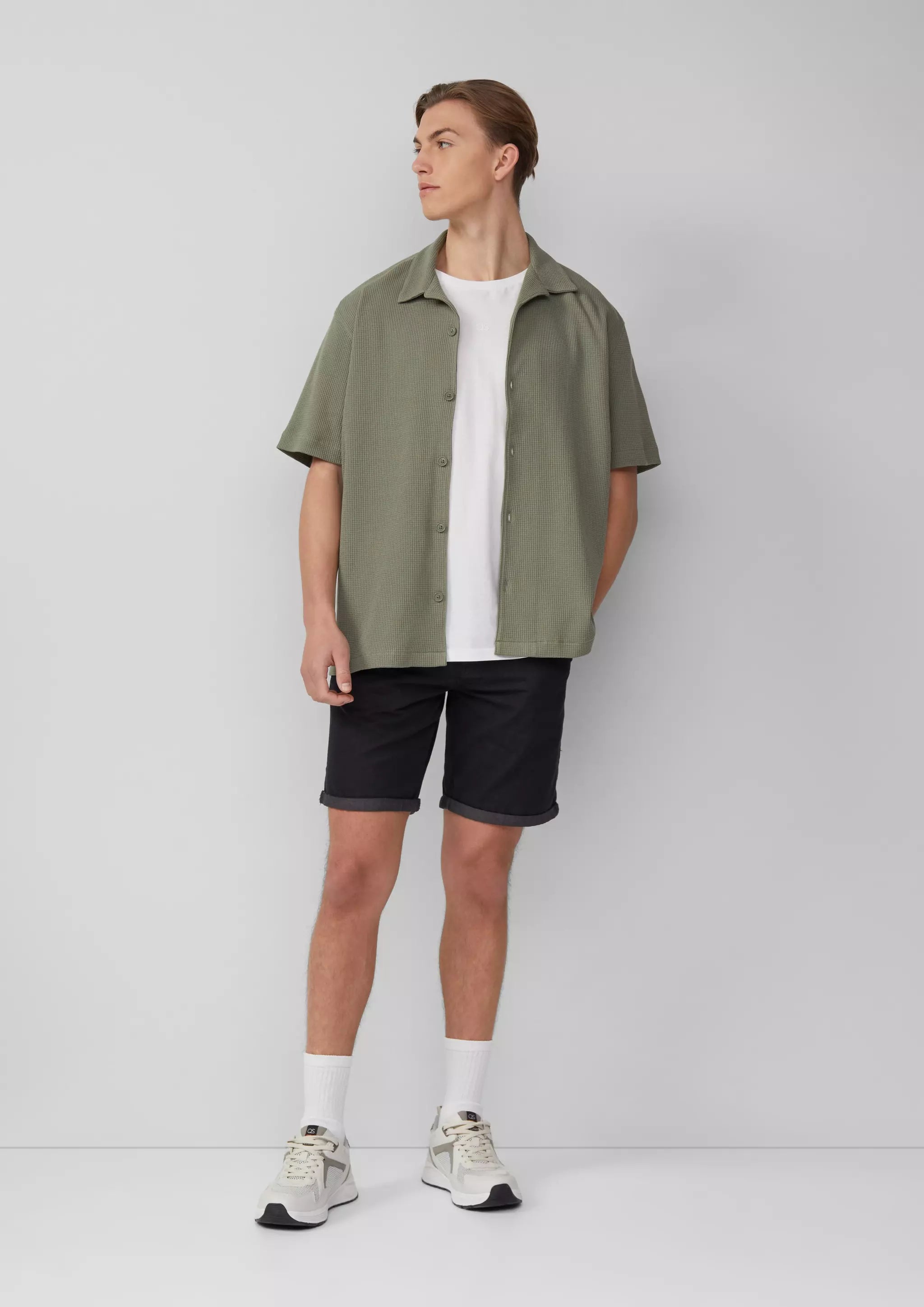 99W0